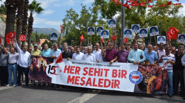 15 Temmuz'u unutmayacak, diriliş ruhunu hep diri tutacağız