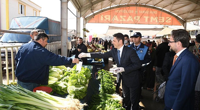 Onikişubat Belediyesi'nden, Pazar Esnafına Koruyucu Önlemler