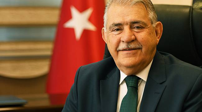 BAŞKAN MAHÇİÇEK BASIN MENSUPLARININ BARAMINI KALPTEN  KUTLADI