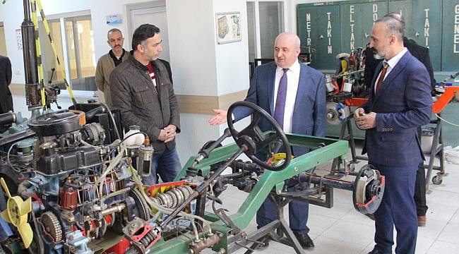 MESLEKÎ VE TEKNİK EĞİTİM OKULLARIMIZ GÜÇLENDİRİLİYOR