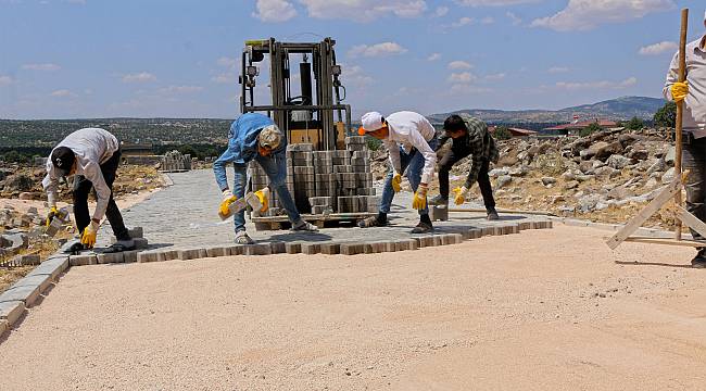 Pazarcık'ta Ulaşım Yatırımları Sürüyor