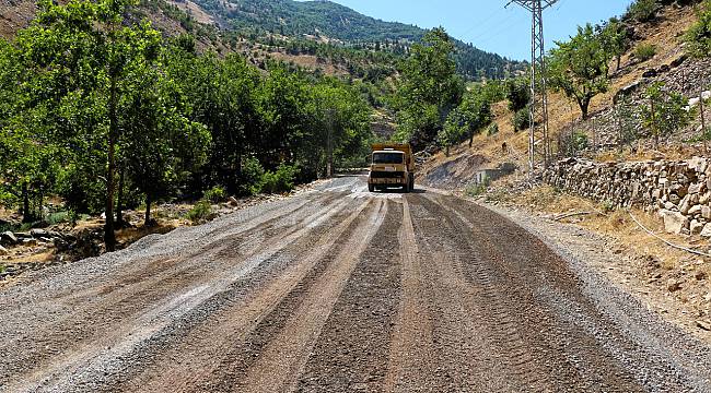 Yavşan Yaylası Yolu Yenileniyor