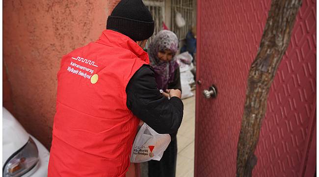 YADES PERSONELLERİ ULU ÇINARLAR İÇİN SAHADA