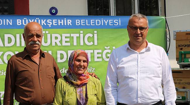 AYDIN BÜYÜKŞEHİR BELEDİYESİ'NDEN KADIN ARICILARA KOVAN DESTEĞİ