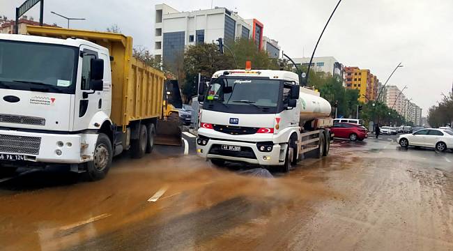 Büyükşehir, Sağanak Yağışlara Karşı Sahada