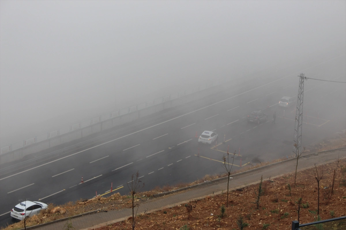 Kahramanmaraş'ta Yoğun Sis  Trafikte Dikkat!