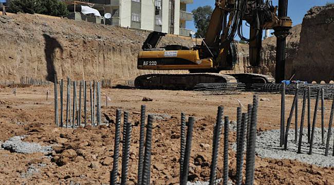 Kahramanmaraş'taki bu hastane 453 kazık üzerine GÜÇLÜ ŞEKİLDE İNŞA EDİLİYOR