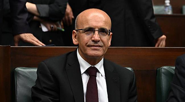 Maliye Bakanı Mehmet Şimşek:Harcadığımız para babamızın parası değil, milletin  parası dedi.