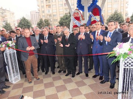 5 YILDIZLI CLARİON HOTEL'E GÖRKEMLİ AÇILIŞ