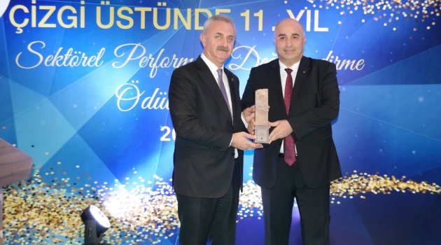 Akıllı Tarımın Öncüsü Hektaş'a  Performans Ödülü