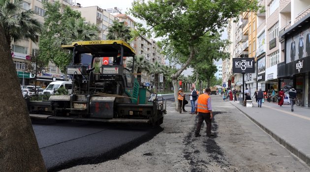 BÜYÜKŞEHİR'DEN ASFALT ÇALIŞMALARI