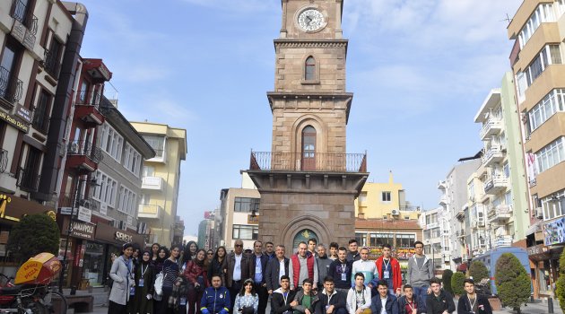 ÇANAKKALE'YE GİDEN SON KAFİLE ŞEHRE DÖNDÜ