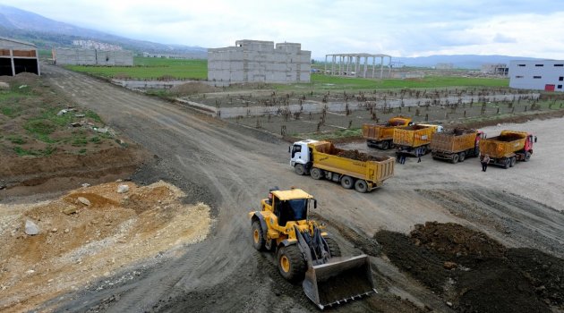 DULKADİROĞLU'NDAN YOL AÇMA ÇALIŞMASI