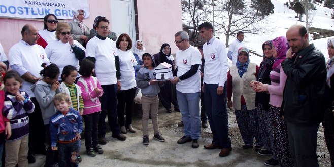 Kahramanmaraş Dostluk Grubu'nun  Eli Küçükçamurlu'ya Uzandı