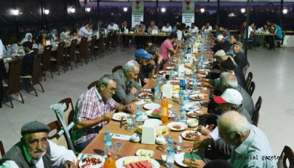 Kahramanmaraş Huzur evinde  İftar...