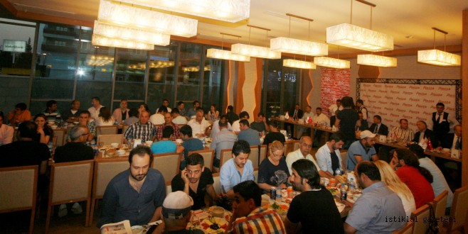 Kahramanmaraş Piazza, protokolü ve basını iftarda buluşturdu