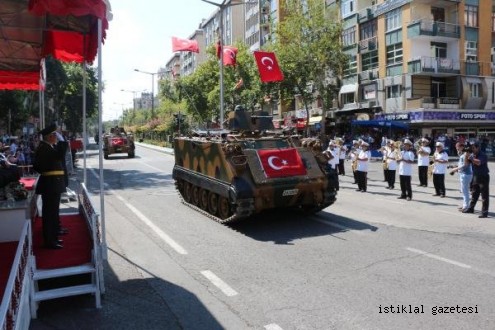 KAHRAMANMARAŞTA ZAFER BAYRAMI TÖRENİ