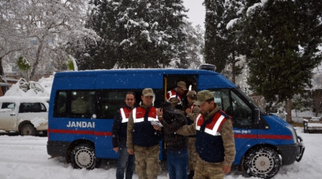 KAHRAMANMARAŞ'TA HIRSIZLAR SUÇÜSTÜ YAKALANDI