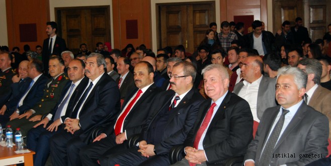 KASTAMONU ÜNİVERSİTESİ'NDE KONFERANS