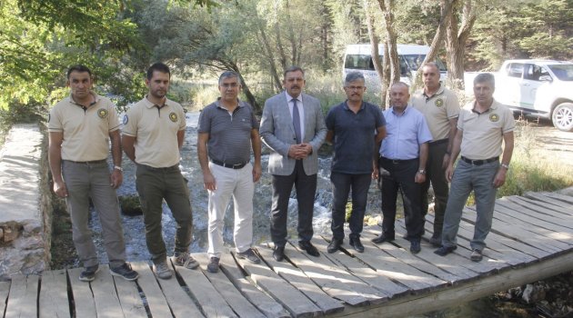 KIRMIZI BENEKLİ YAVRULAR TÖRBÜZEK ÇAYI İLE BULUŞTU