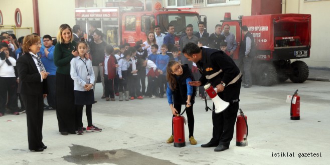 SANKO OKULLARI'NDA YANGIN TATBİKATI YAPILDI