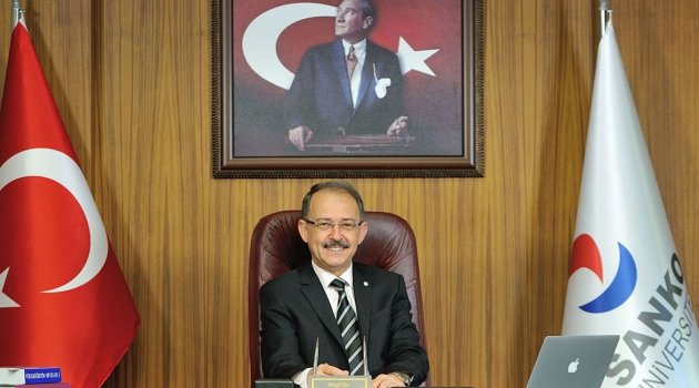 SANKO ÜNİVERSİTESİ REKTÖRÜ PROF. DR. GÜNER DAĞLI: "2019 YILI TÜM DÜNYAYA SAĞLIK, MUTLULUK VE BARIŞ GETİRSİN"