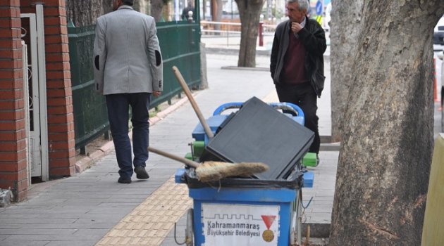 ŞÜPHELİ ÇANTA POLİSİ ALARM GEÇİRDİ