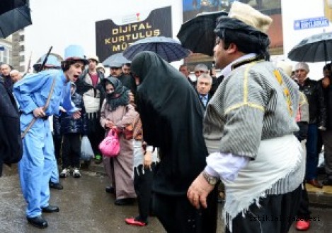 SÜTÇÜ İMAM OLAYI UZUNOLUK'TA CANLANDIRILDI