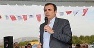 ÜNAL:İNSANLARA HİZMET ŞEREFTİR