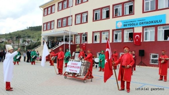 Türkoğlu Açık Cezaevi Mehter Takımından Konser