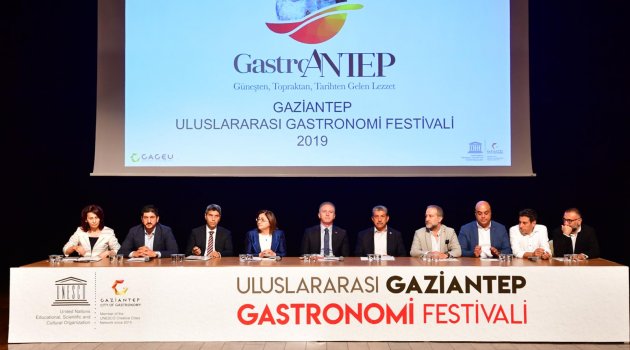 Vali Gül, "Gastronomi festival turizmi, bir kalkınma modeli"