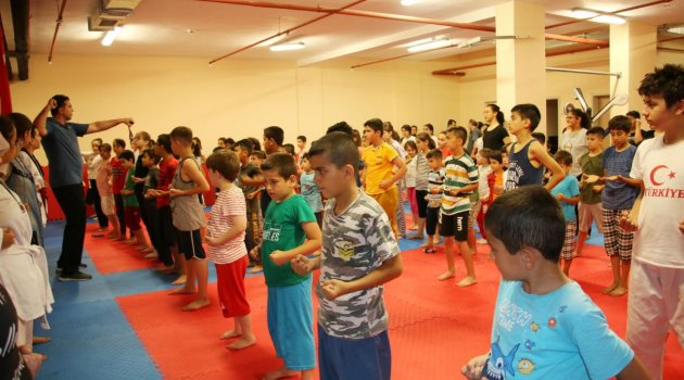 YAZ SPOR OKULU "Taekwondo" BRANŞINA YOĞUN İLGİ