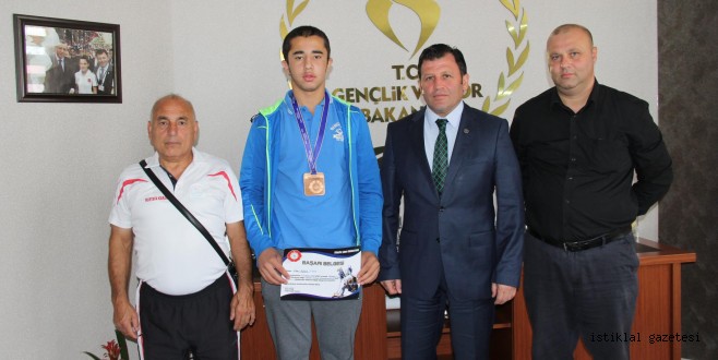 YILDIZLAR JUDO TÜRKİYE ŞAMPİYONASINDA TİYEK'TEN BRONZ MADALYA